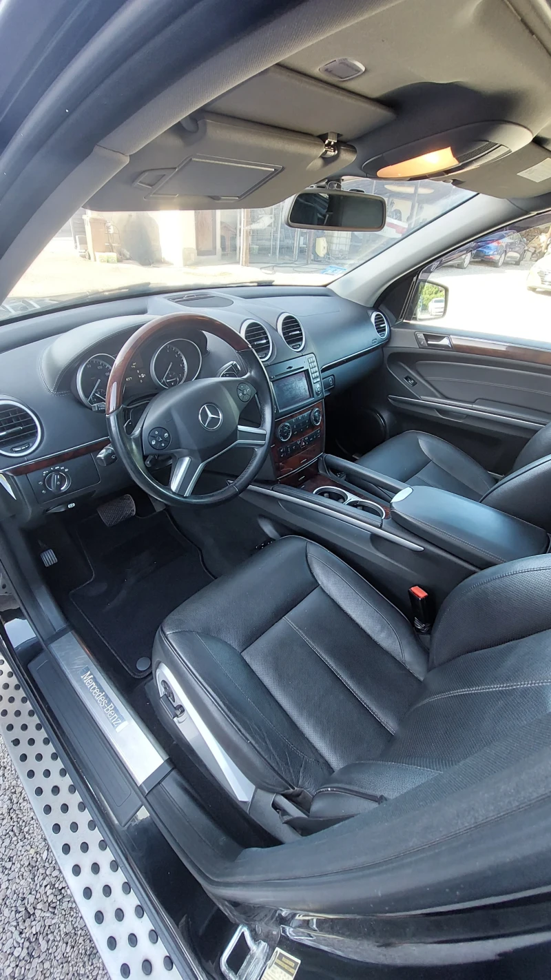 Mercedes-Benz GL 500 AMG GRAND EDITION , снимка 8 - Автомобили и джипове - 47482823