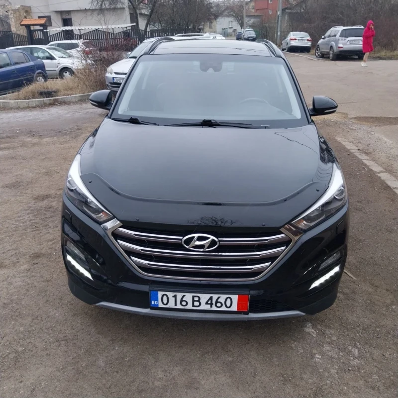 Hyundai Tucson 4x4 FULL, снимка 2 - Автомобили и джипове - 49005188