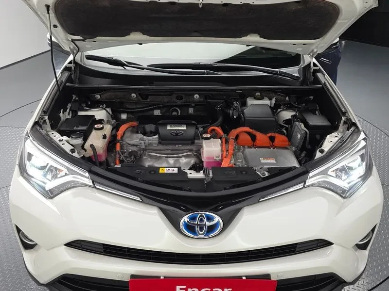 Toyota Rav4 2.5 4Wd Hybrid , снимка 5 - Автомобили и джипове - 56131094