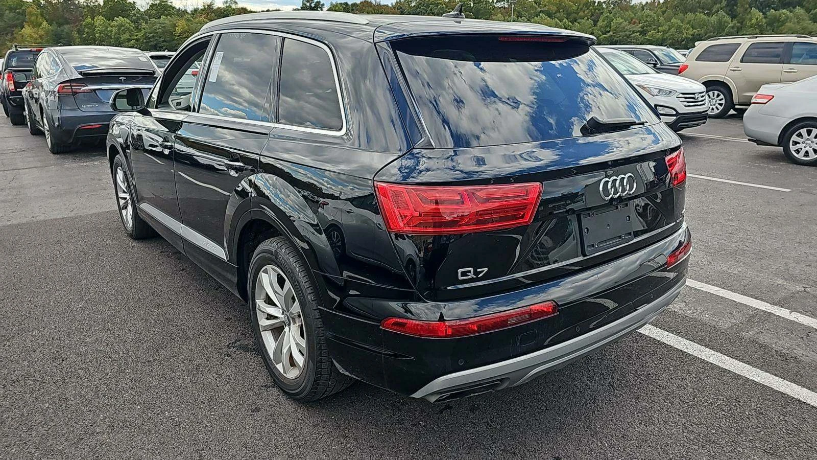 Audi Q7 PREMIUM PLUS/BOSE/ПАНОРАМА/ЗАДНА КАМЕРА/НАВИ/ - изображение 3