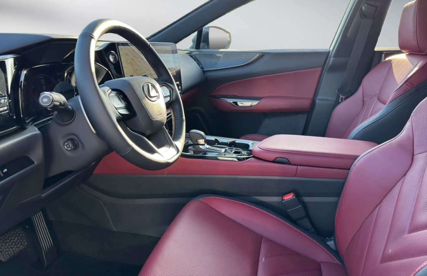 Lexus NX 350h НОВ!243HP/LUXURY/4X4/360/PANO/HUD/NAVI/KLESS/341v - изображение 10