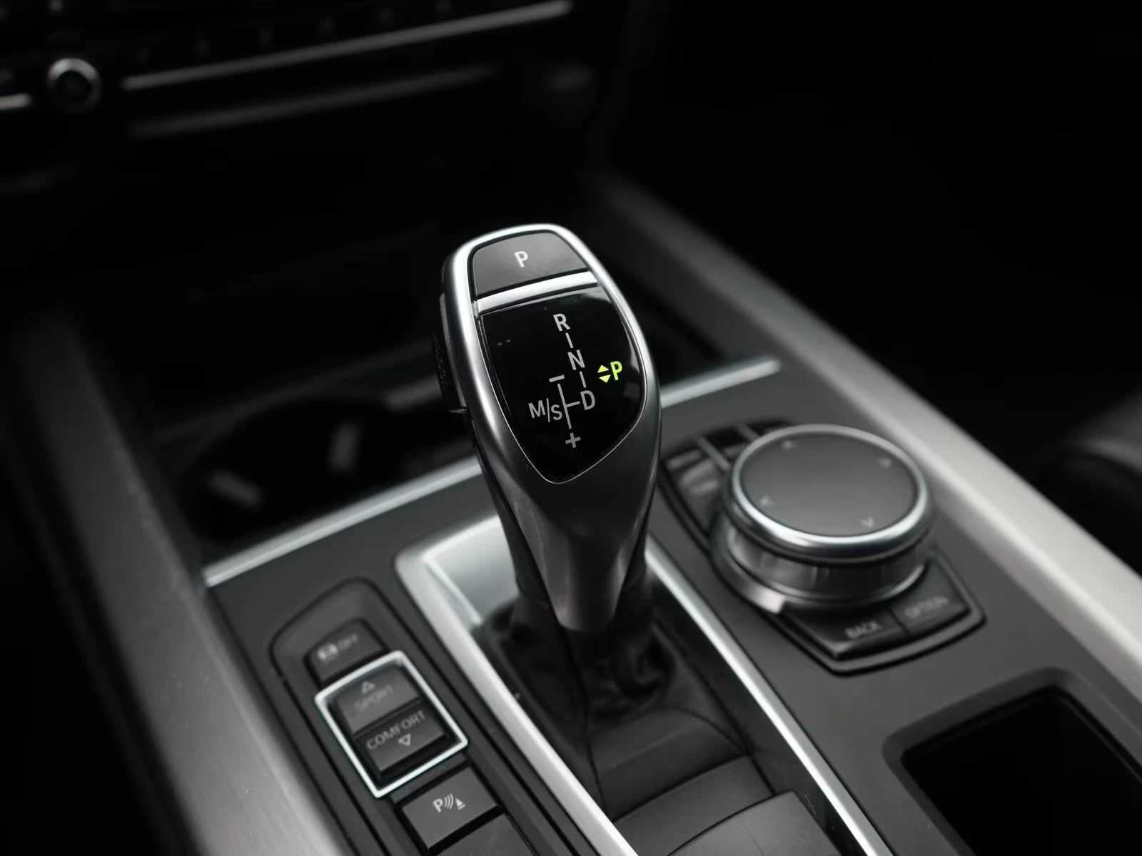 BMW X5 3.0D* Xdrive* Mpack* Vacuum* Digital* H/K* Pnorama - изображение 4