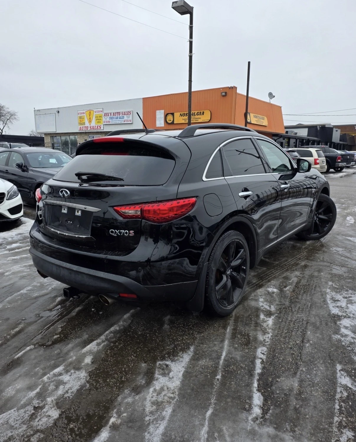 Infiniti QX70 S * * 7 МЕСТА * * 360 КАМЕРА * * ОБДУХВАНЕ * *  - изображение 4