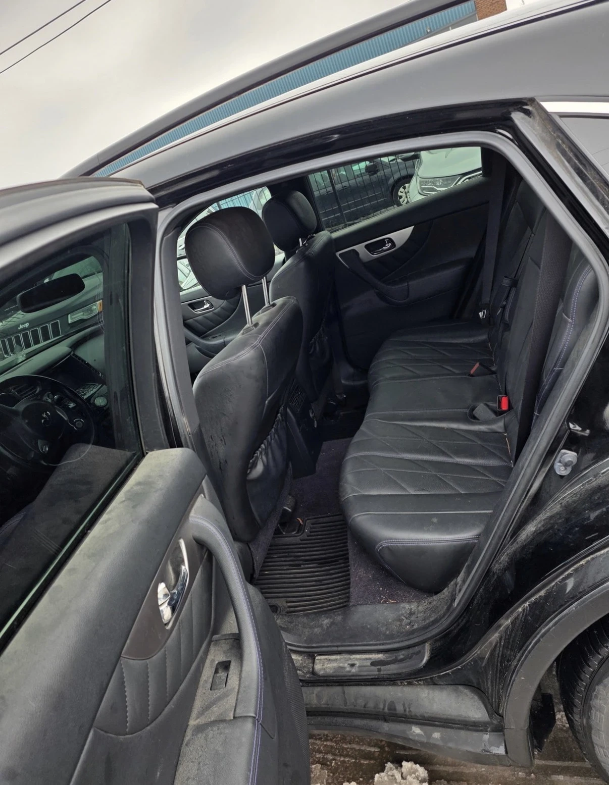 Infiniti QX70 S * * 7 ����� * * 360 ������ * * ��������� * *  | Mobile.bg � ����������� 11