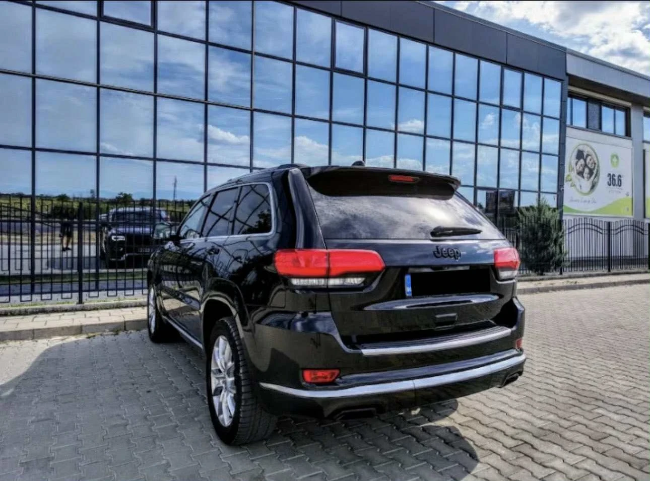 Jeep Grand cherokee 3.0 CRD SUMMIT , снимка 4 - Автомобили и джипове - 53759611