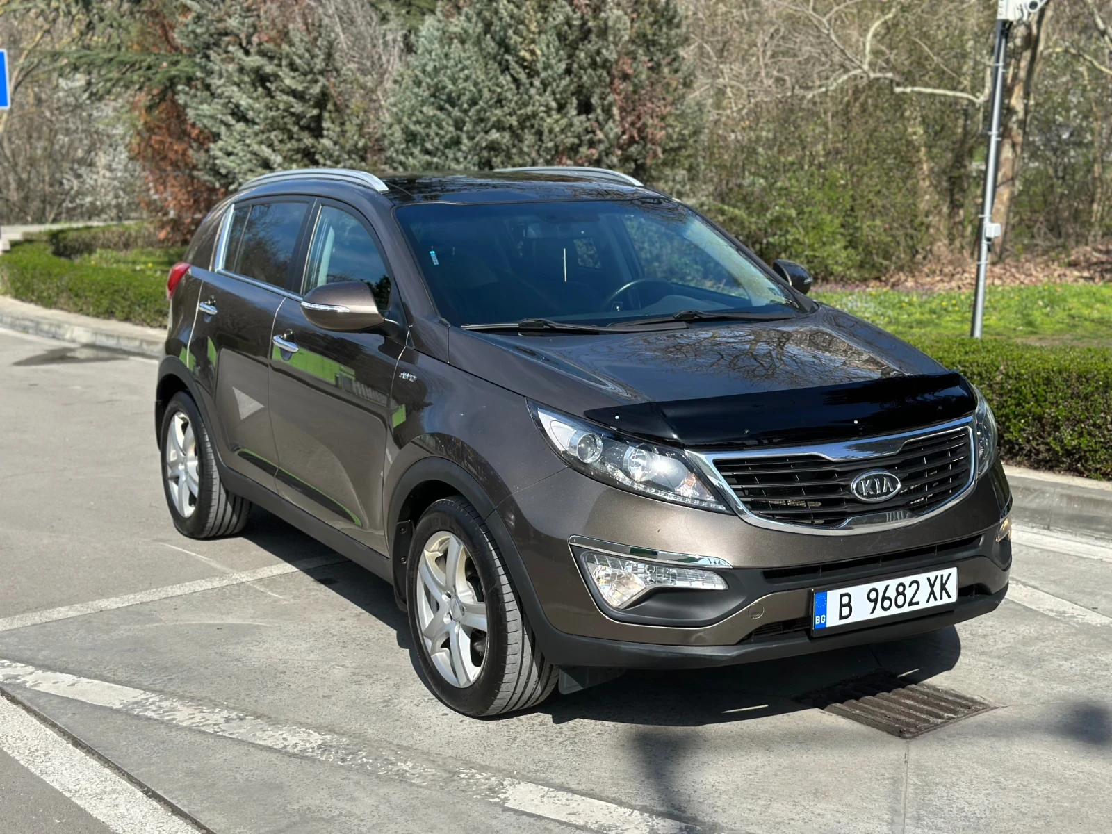 Kia Sorento 2.0 CRDI AWD, снимка 4 - Автомобили и джипове - 54676279