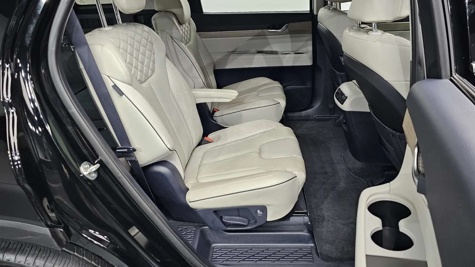 Hyundai Palisade 2WD Prestige Full Led* Cam360* , снимка 10 - Автомобили и джипове - 54683674