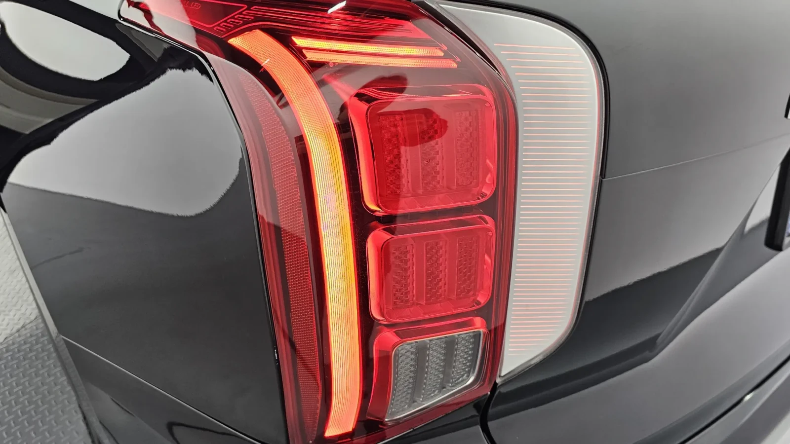 Hyundai Palisade 2WD Prestige Full Led* Cam360* , снимка 15 - Автомобили и джипове - 54683674