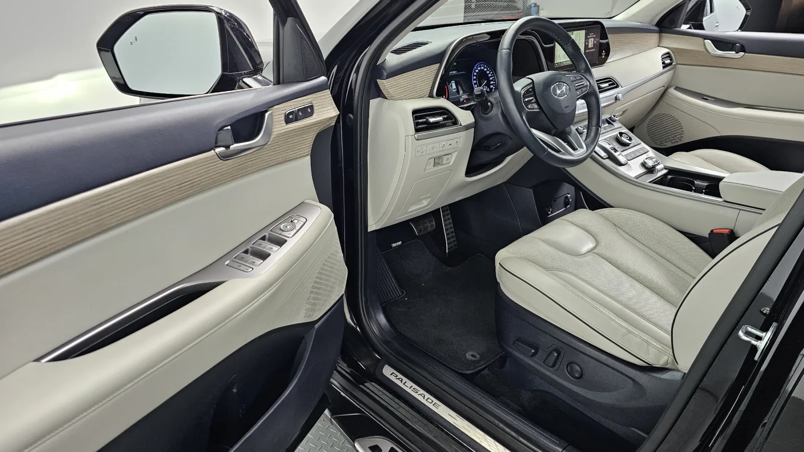 Hyundai Palisade 2WD Prestige Full Led* Cam360* , снимка 9 - Автомобили и джипове - 54683674