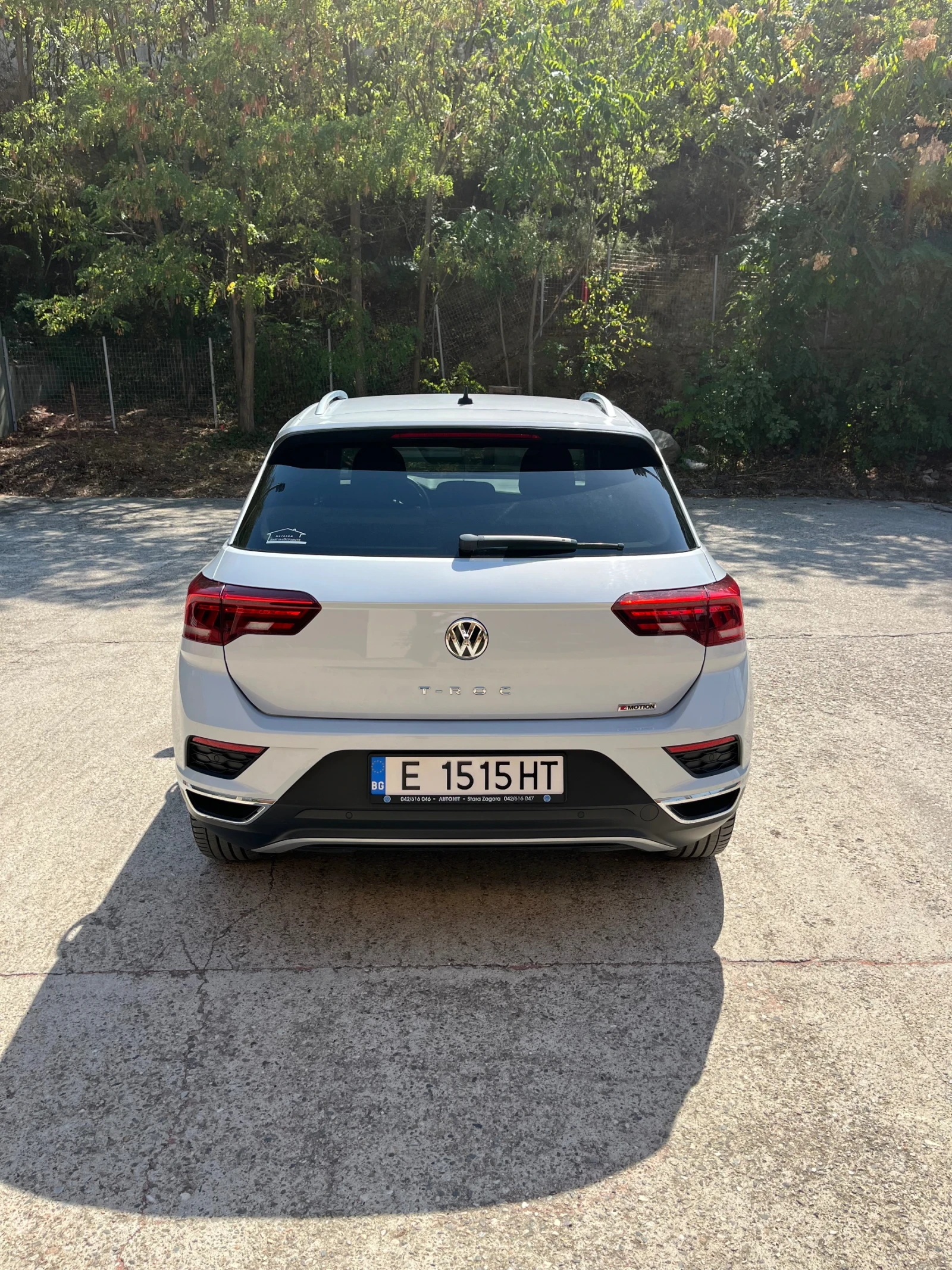 VW T-Roc, снимка 5 - Автомобили и джипове - 56050530