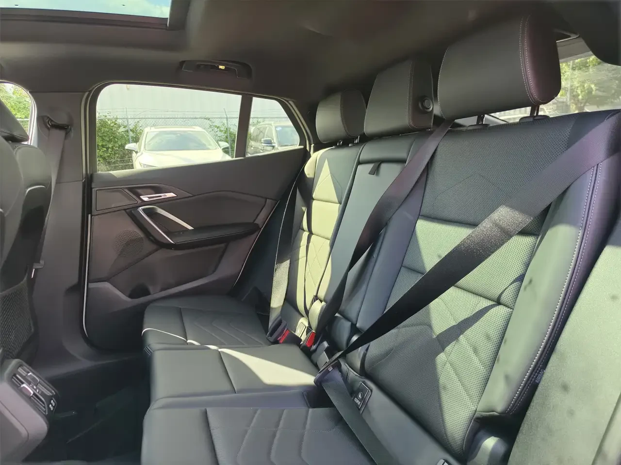 BMW X2, снимка 17 - Автомобили и джипове - 56180528