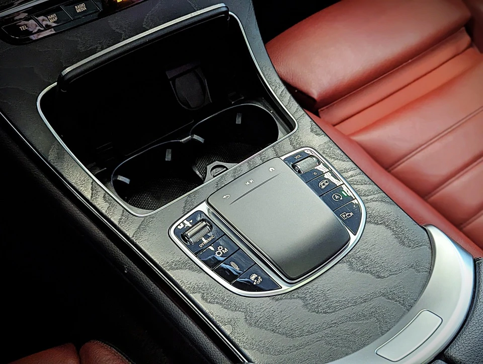 Mercedes-Benz GLC 43 AMG, снимка 16 - Автомобили и джипове - 56215474