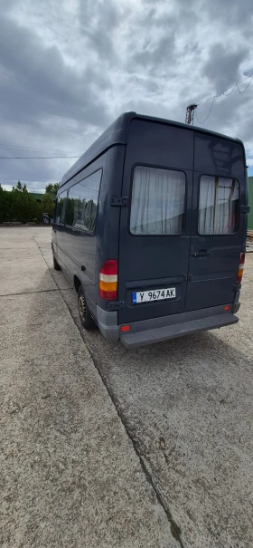 Mercedes-Benz 208 Д, снимка 4