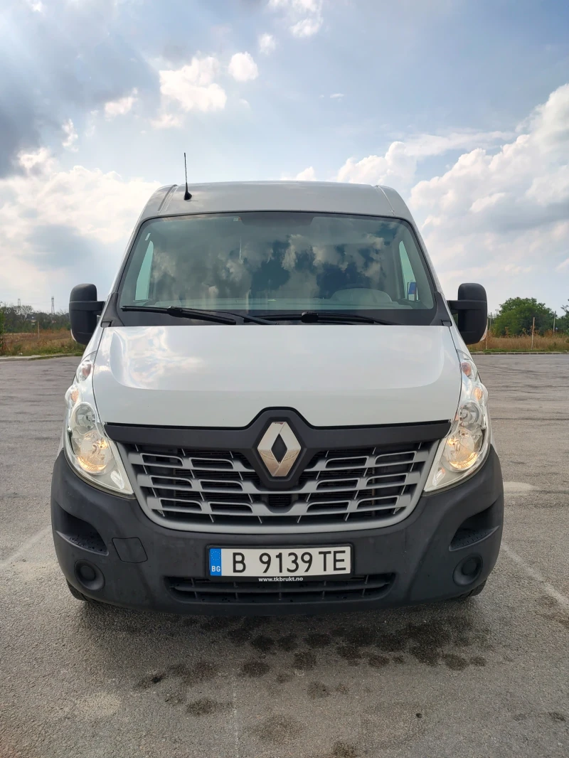 Renault Master, снимка 1 - Бусове и автобуси - 46857346