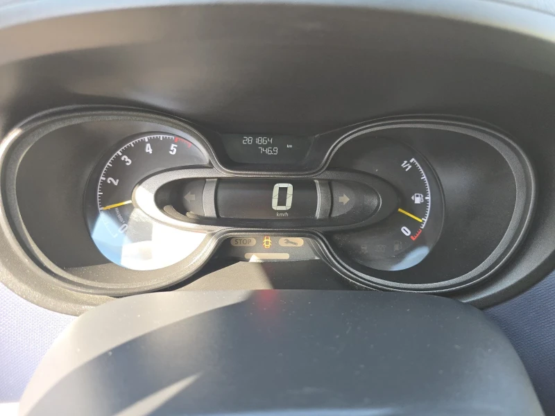 Opel Vivaro, снимка 5 - Бусове и автобуси - 52025202