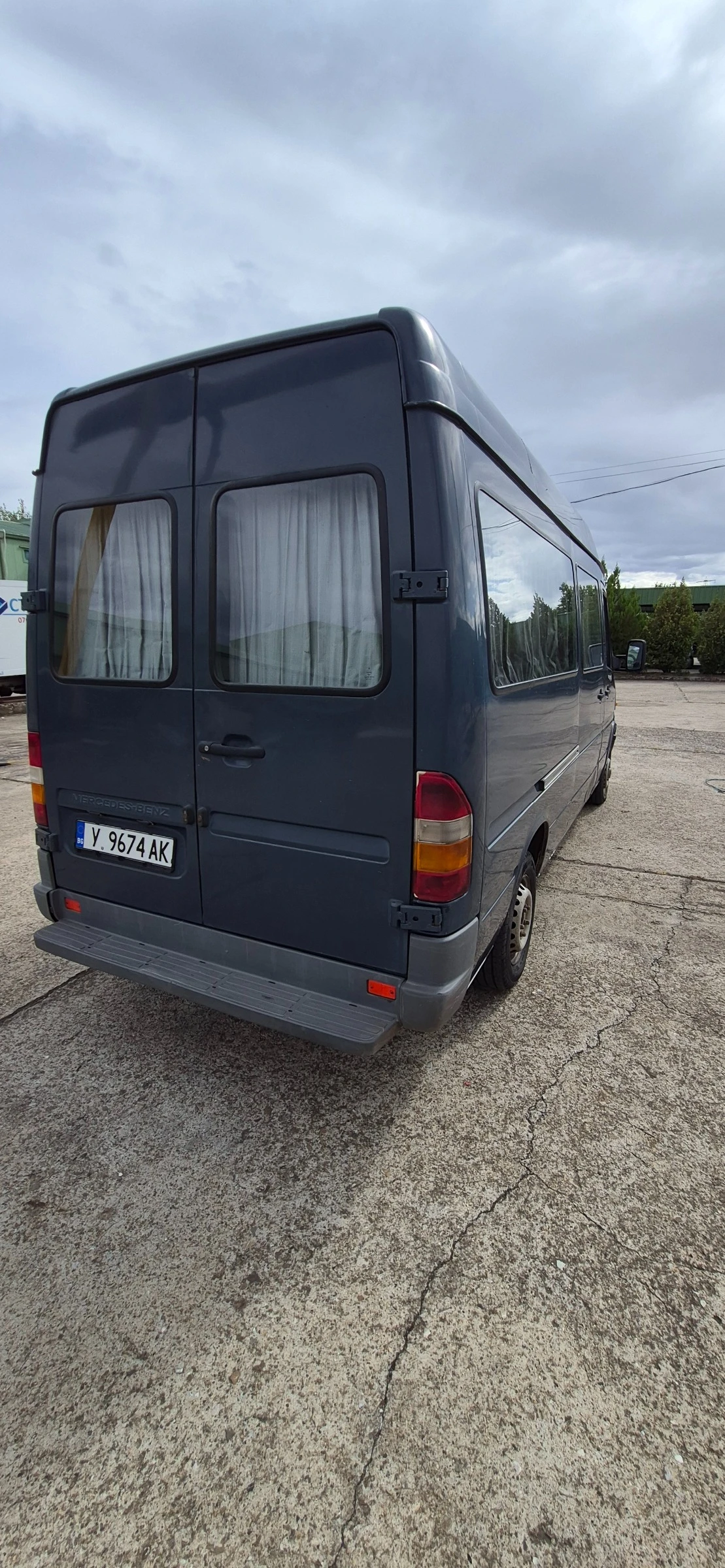 Mercedes-Benz 208 Д, снимка 2 - Бусове и автобуси - 56209384