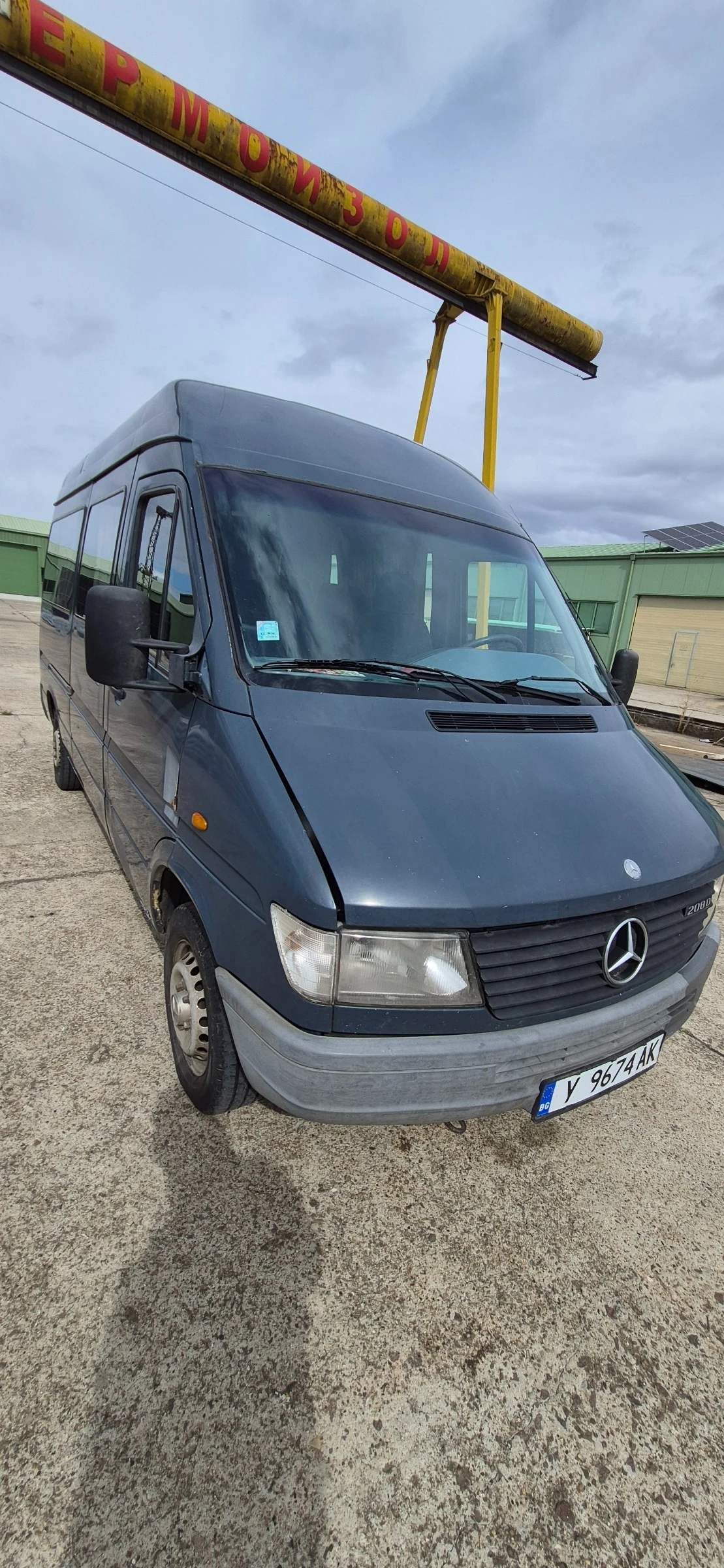 Mercedes-Benz 208 Д