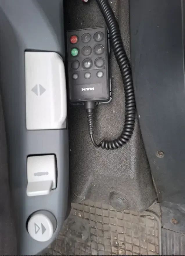 Man 8.180 | Mobile.bg   12