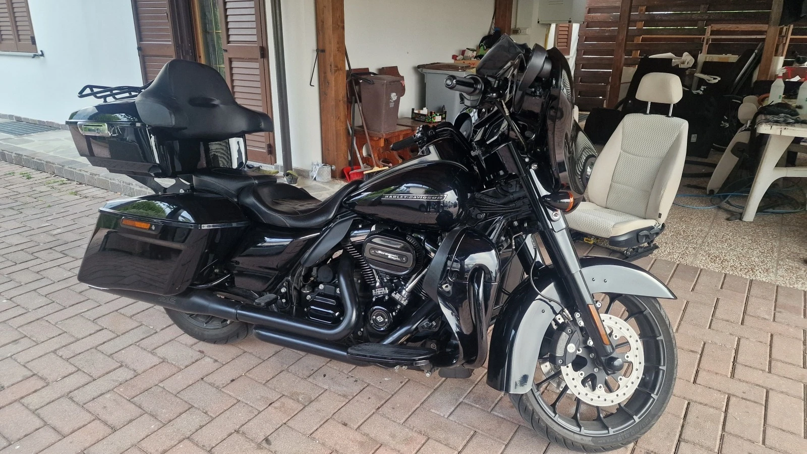 Harley-Davidson Street STREET GLIDE TOTTAL BLACK | Mobile.bg — изображение 1