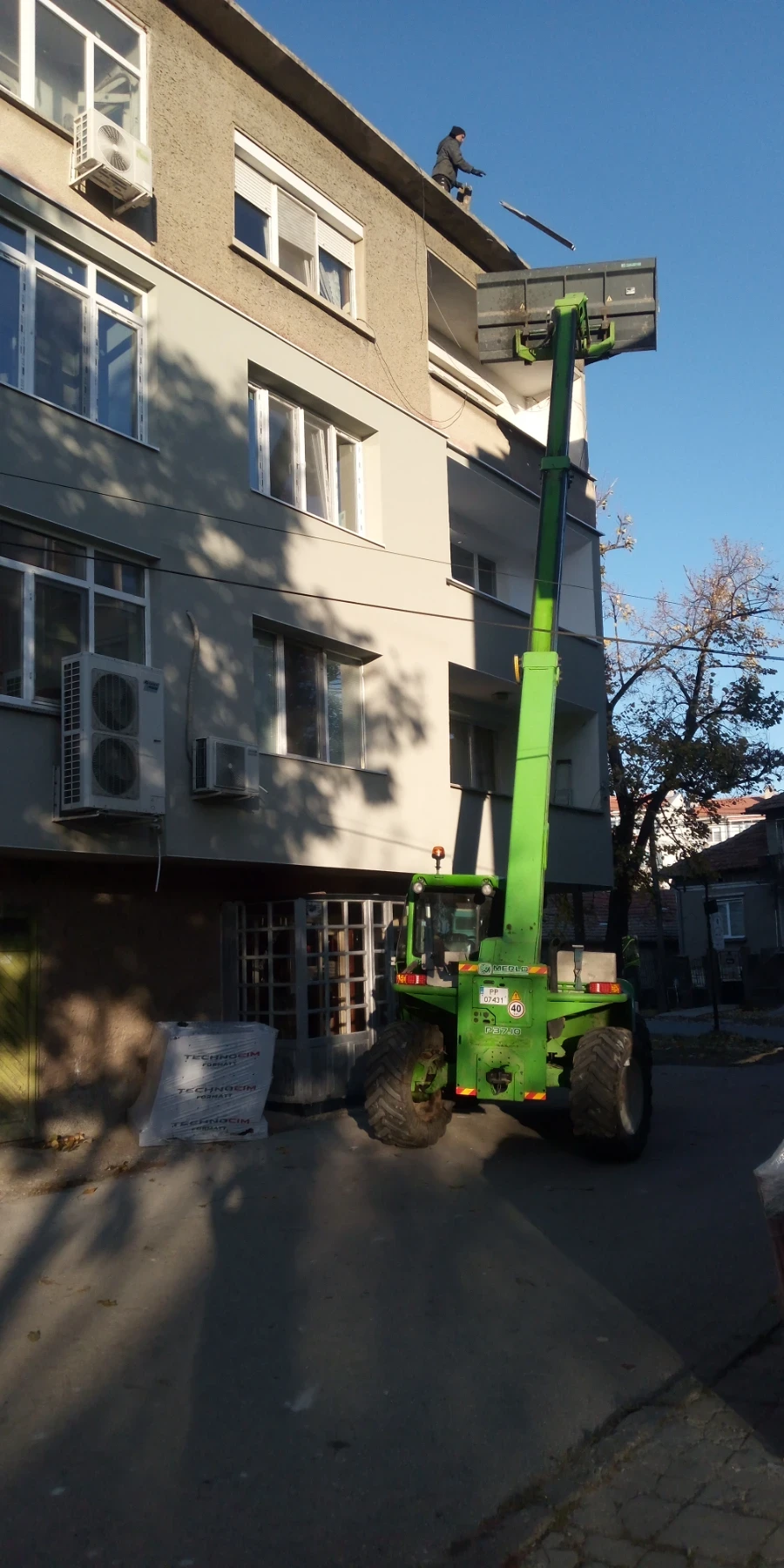 Телескопичен товарач Merlo Р37.10, снимка 7 - Селскостопанска техника - 54062363