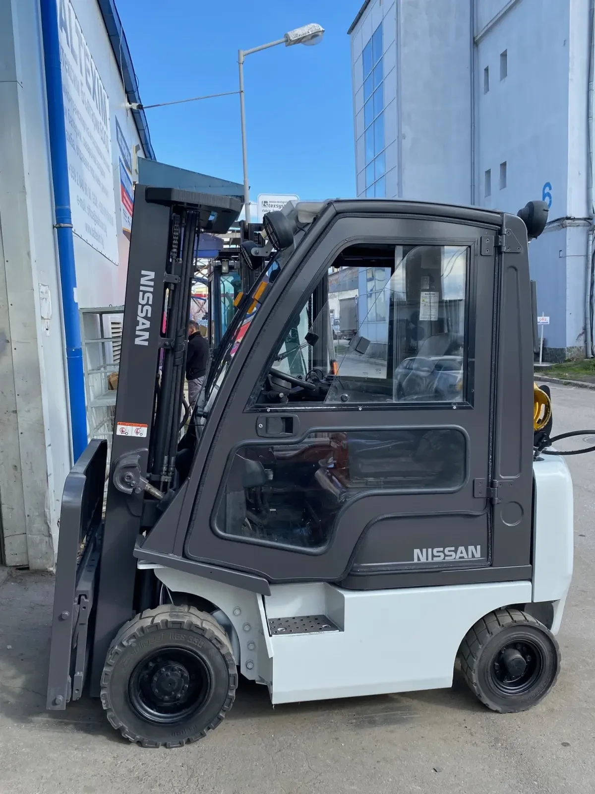 Мотокар Nissan Газокар | Mobile.bg — изображение 1