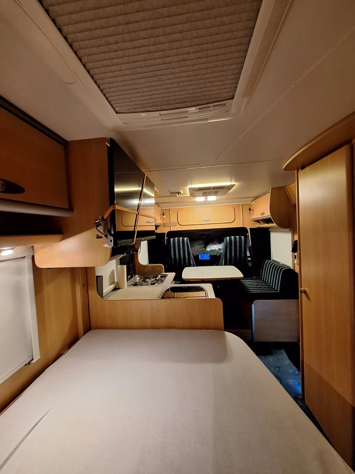 Кемпер Fiat Dethleffs , снимка 16 - Каравани и кемпери - 54102445