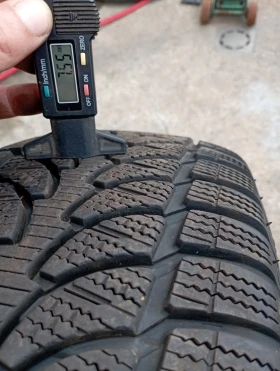 Гуми Зимни 235/75R15, снимка 7