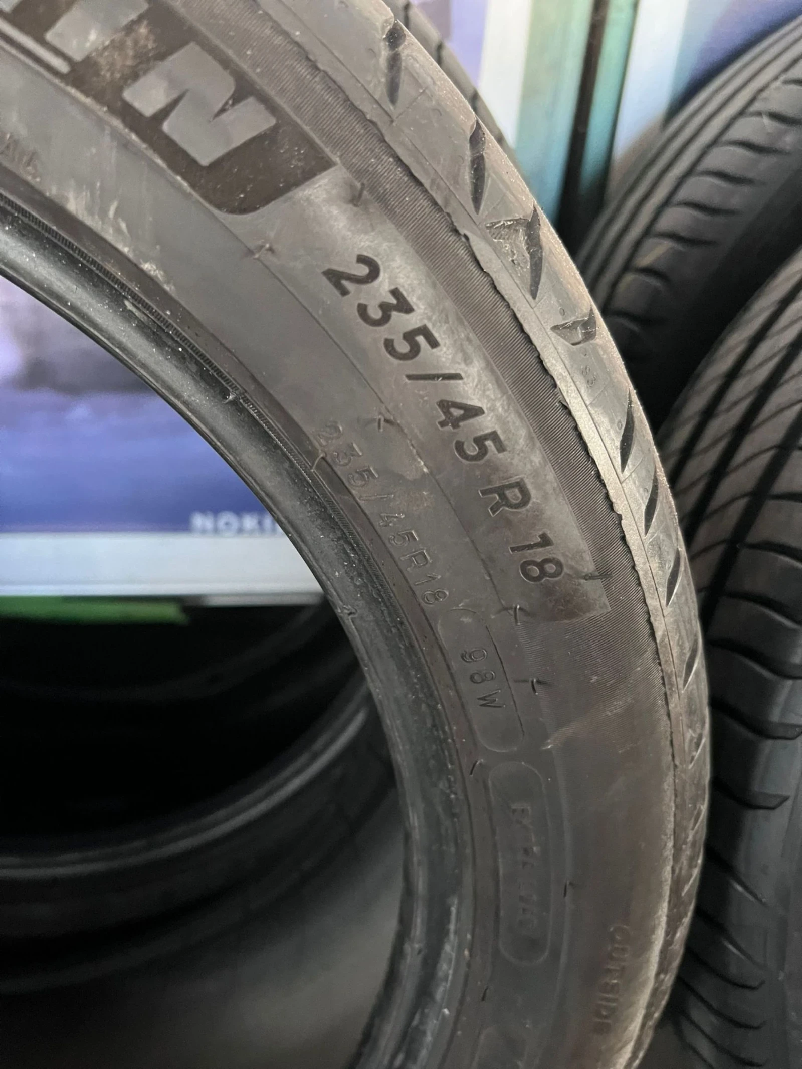  235/45R18 | Mobile.bg   4