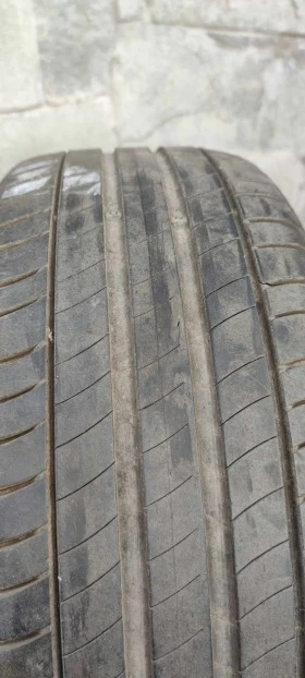 Гуми Летни 225/45R17, снимка 2 - Гуми и джанти - 47384920