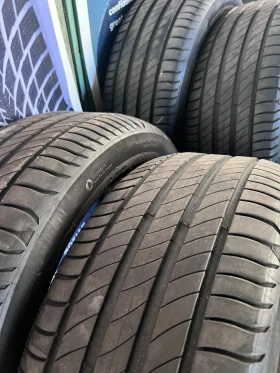 Гуми Летни 235/45R18, снимка 3 - Гуми и джанти - 52611092