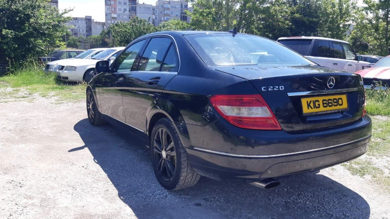 Mercedes-Benz C 220 CDI AVANGARDE , снимка 7 - Автомобили и джипове - 47112072