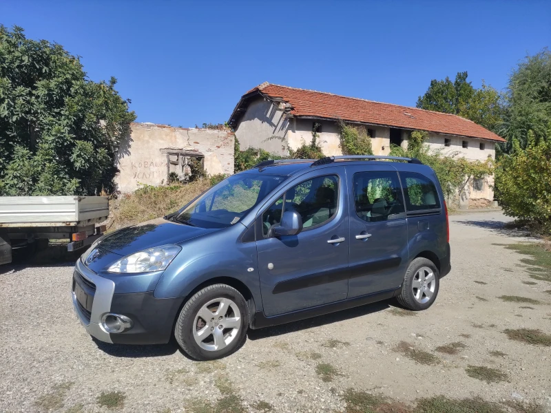 Peugeot Partner 1.6hdi пътническо отличен, снимка 2 - Автомобили и джипове - 47528683