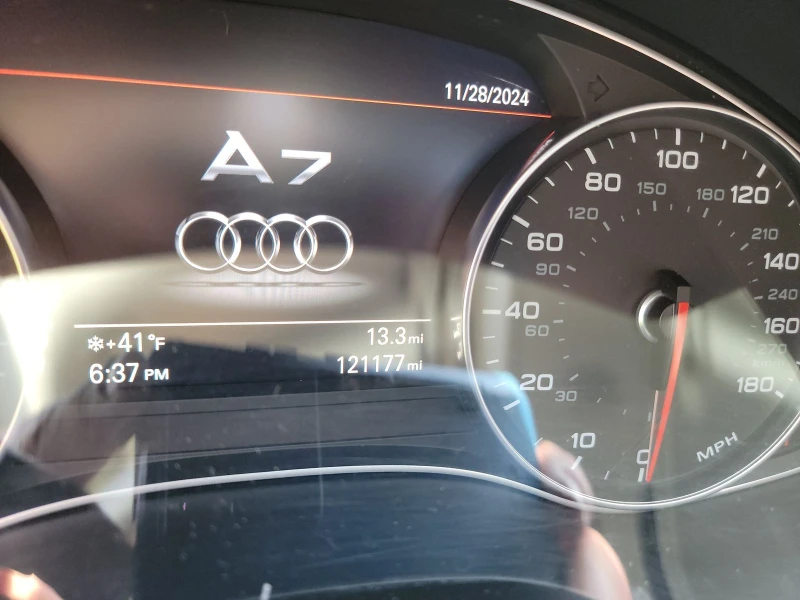 Audi A7 PRESTIGE* BOSE* ОБДУХ* HID* LANE ASSIST* KEYLESS, снимка 9 - Автомобили и джипове - 48616211