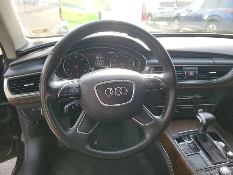 Audi A7 PRESTIGE* BOSE* ОБДУХ* HID* LANE ASSIST* KEYLESS, снимка 7 - Автомобили и джипове - 48616211