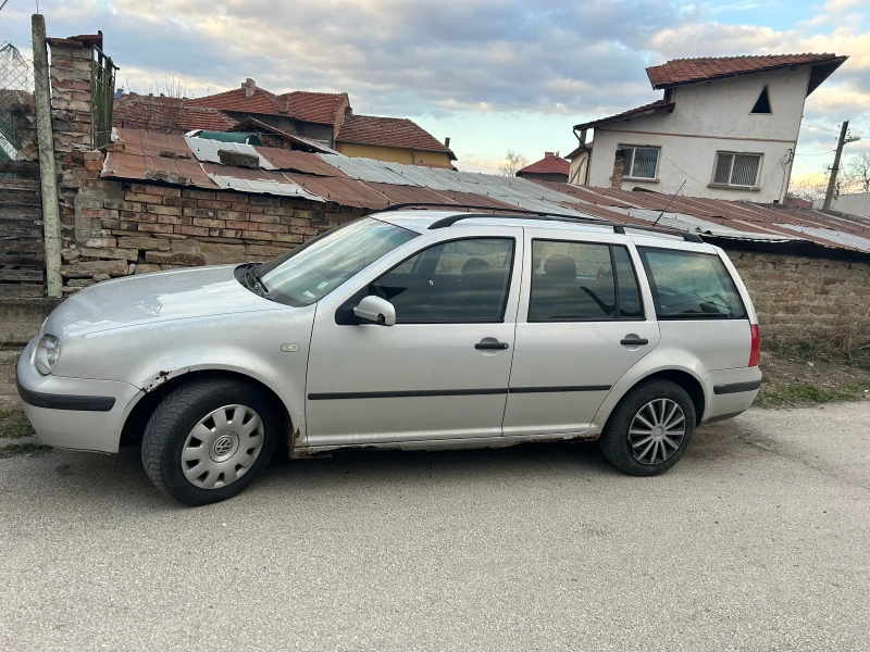 VW Golf, снимка 2 - Автомобили и джипове - 48947944