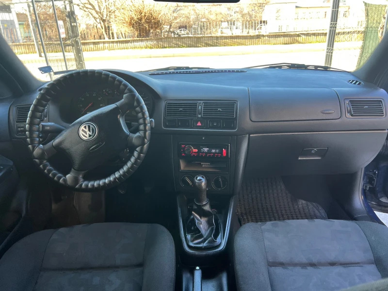 VW Golf  IV, снимка 9 - Автомобили и джипове - 49083180