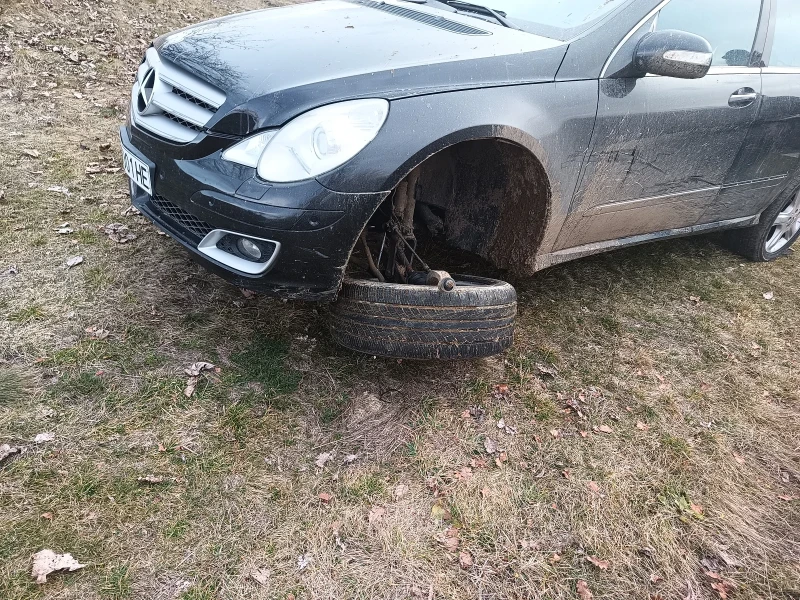 Mercedes-Benz R 320, снимка 1 - Автомобили и джипове - 49305562