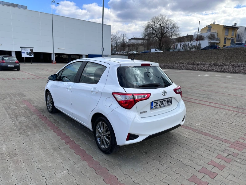 Toyota Yaris, снимка 4 - Автомобили и джипове - 49345062