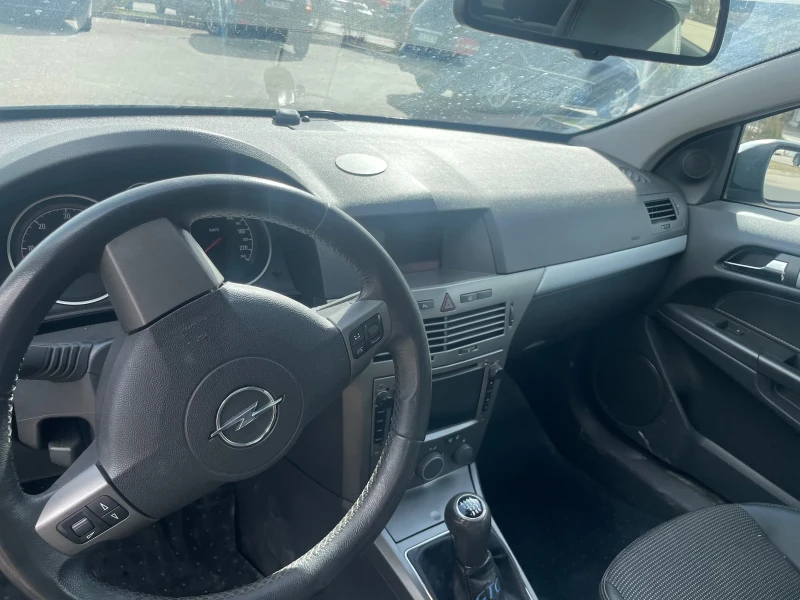 Opel Astra, снимка 11 - Автомобили и джипове - 49451393