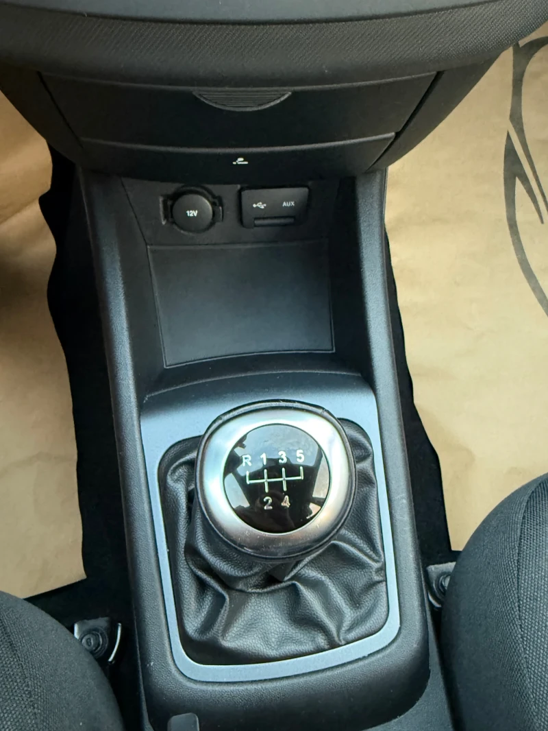 Kia Ceed На 23500км!Нов внос от Белгия, снимка 12 - Автомобили и джипове - 52737859