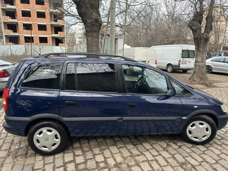 Opel Zafira, снимка 4 - Автомобили и джипове - 51821780
