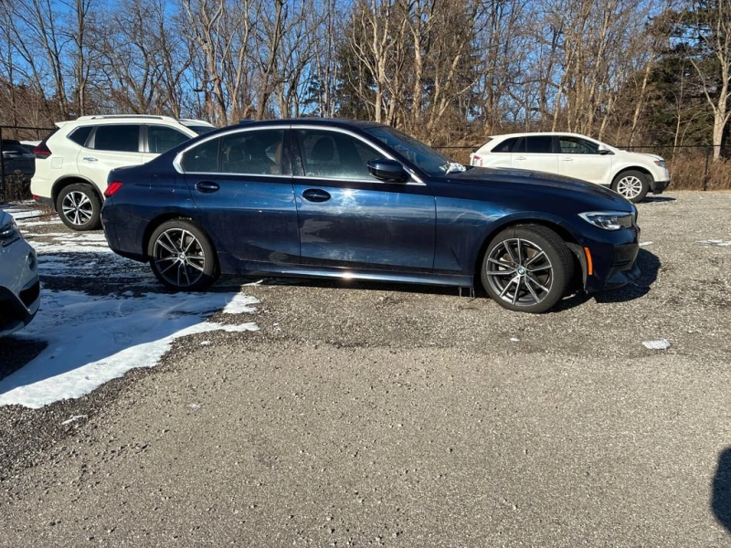 BMW 330 * 330i xDrive * CARFAX * БЕЗ ПЪРВОНАЧАЛНА ВНОСКА, снимка 3 - Автомобили и джипове - 52690914