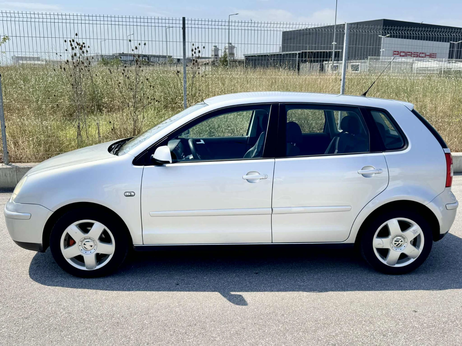 VW Polo 1.9TDI 101к.с - изображение 2