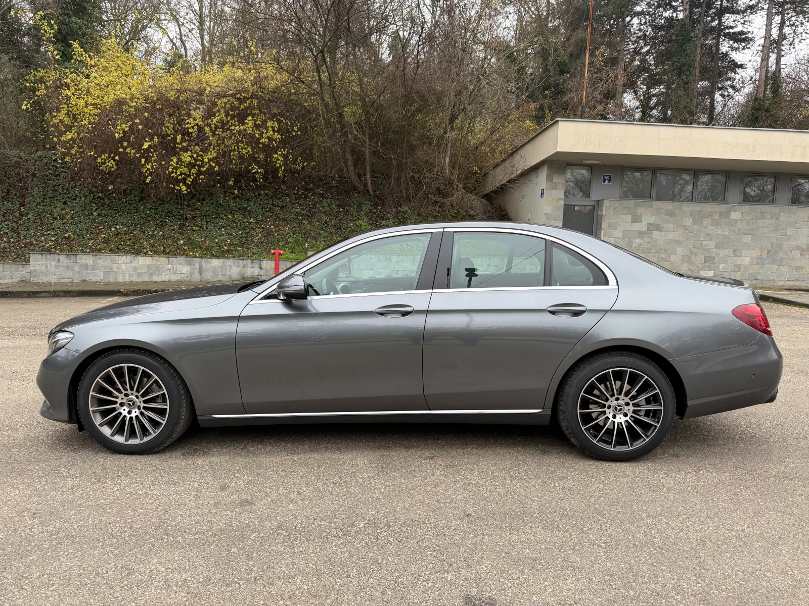 Mercedes-Benz E 200 E200d Post-facelift 9G-Tronic | Mobile.bg � ����������� 3