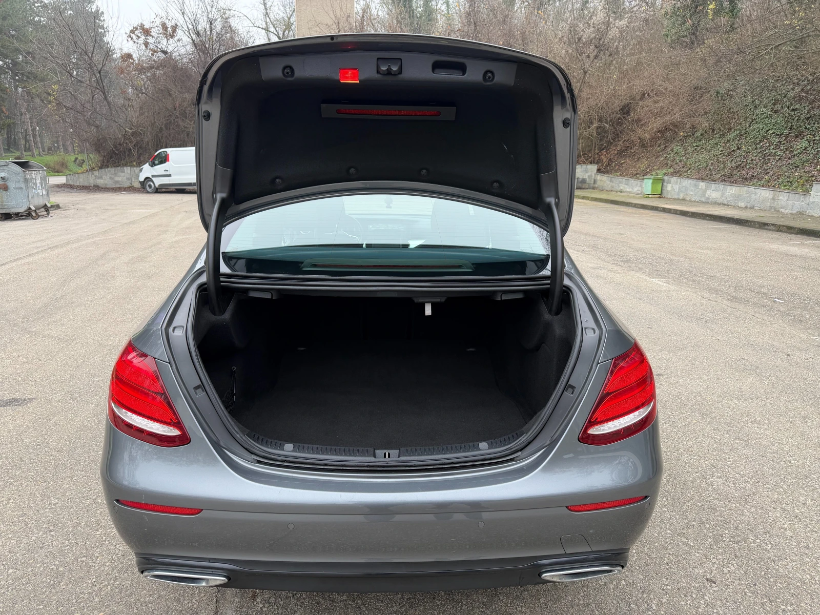 Mercedes-Benz E 200 E200d Post-facelift 9G-Tronic | Mobile.bg � ����������� 11