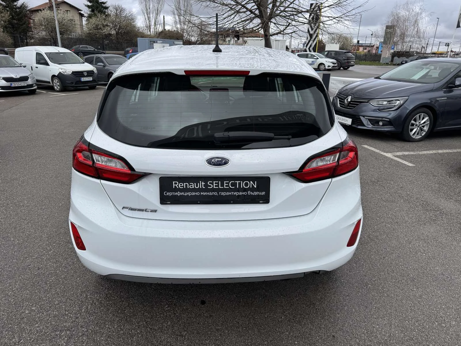 Ford Fiesta 1.0I, снимка 5 - Автомобили и джипове - 54079861