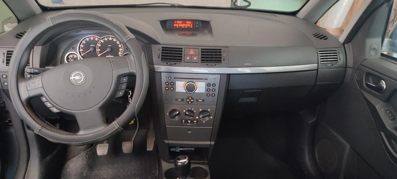 Opel Meriva 1, 7cdti, снимка 8 - Автомобили и джипове - 54438082