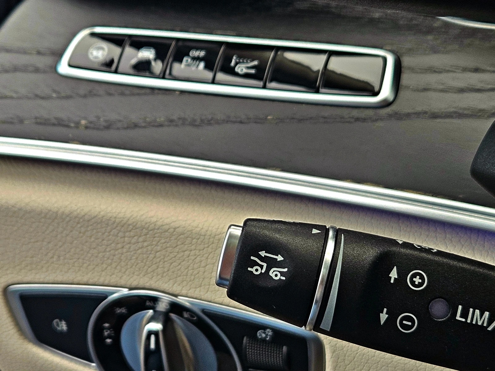 Mercedes-Benz E 350 AMG/�����/DISTR/PANO/360CAM/CAR PLAY/�����/HUD/LIZ | Mobile.bg � ����������� 11