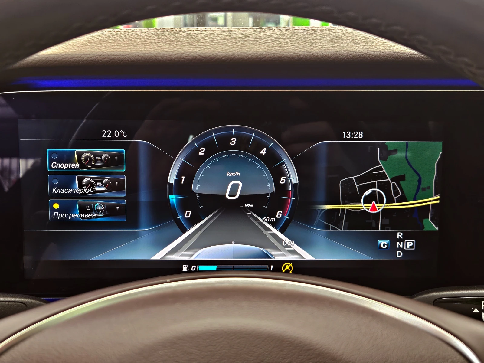 Mercedes-Benz E 350 AMG/�����/DISTR/PANO/360CAM/CAR PLAY/�����/HUD/LIZ | Mobile.bg � ����������� 9