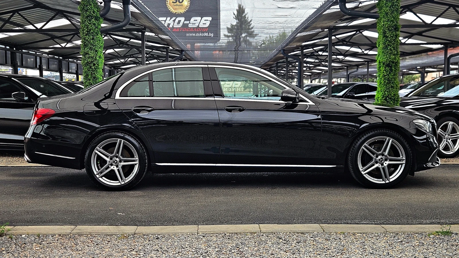 Mercedes-Benz E 350 AMG/�����/DISTR/PANO/360CAM/CAR PLAY/�����/HUD/LIZ | Mobile.bg � ����������� 4